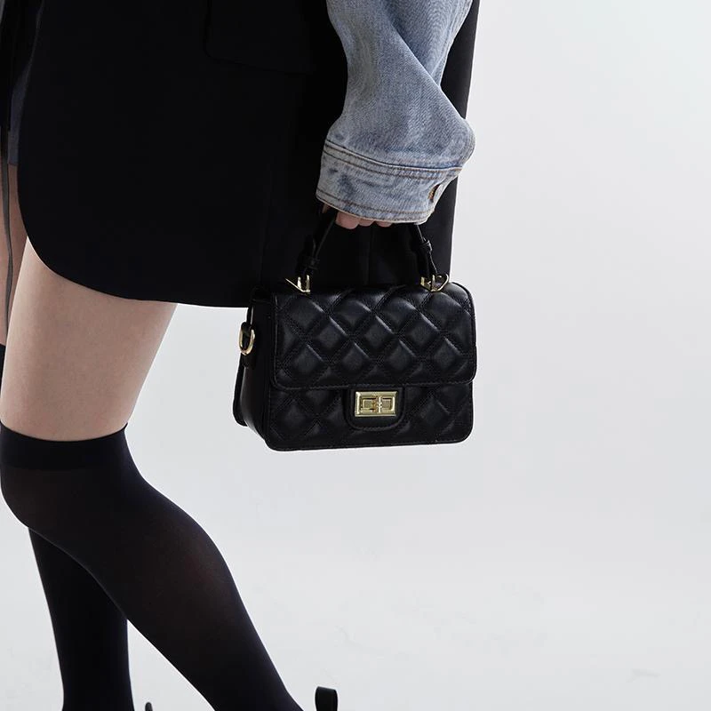 欧美时尚菱格2025新款小方包质感手拎包休闲锁扣单肩包斜挎包包女