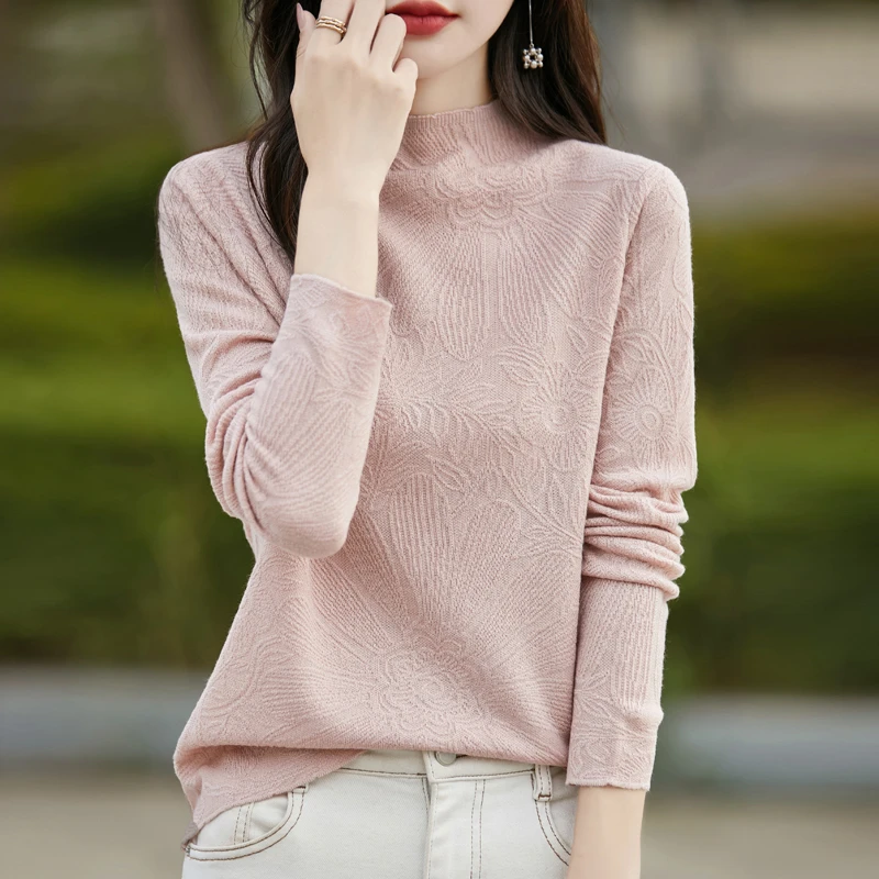 半高领打底衫女2025新款秋冬雕花内搭针织上衣加大码女装时尚毛衣