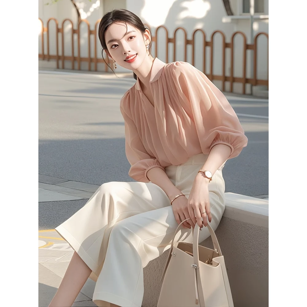 韩剧穿搭独特漂亮高级感气质桃粉色衬衫白色裤子两件时尚套装秋季