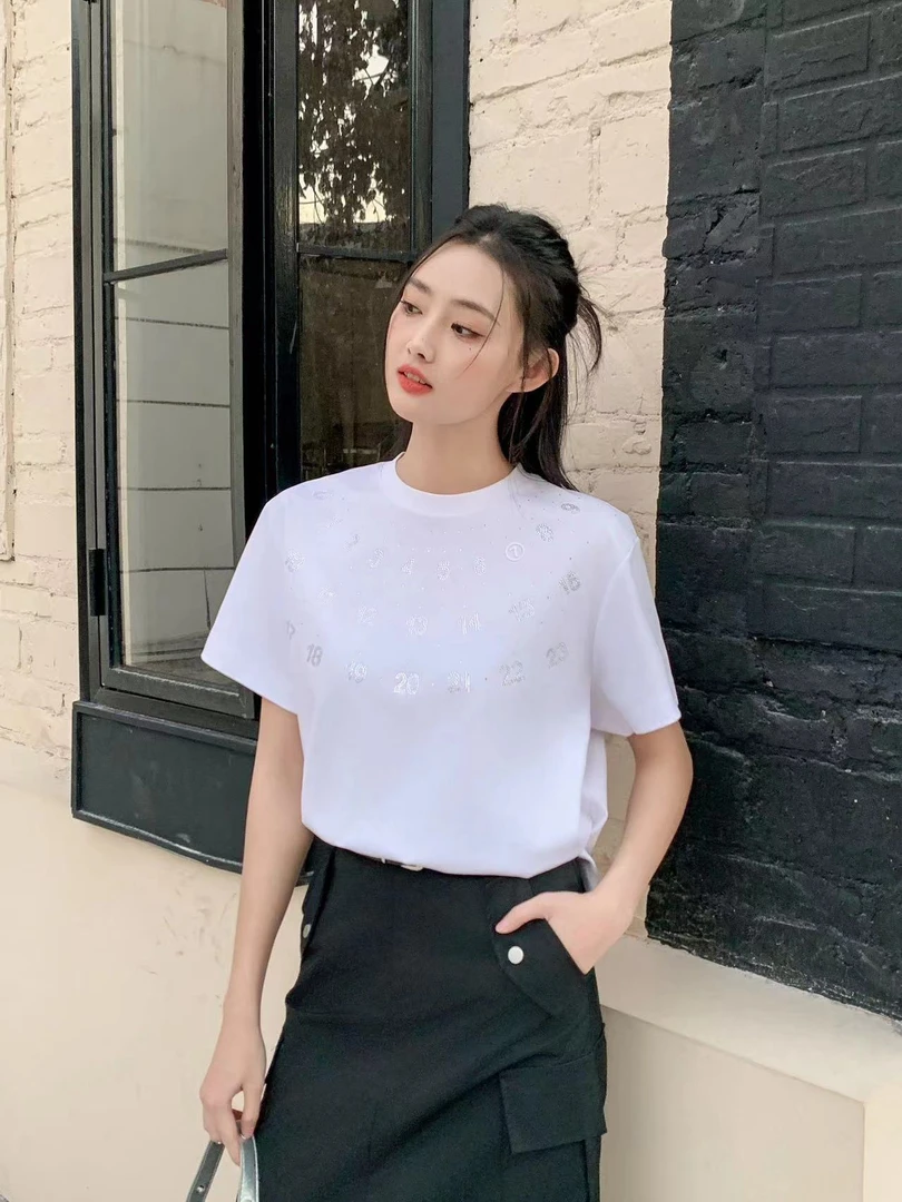 帽之都时尚重工烫钻数字休闲短袖T恤9013