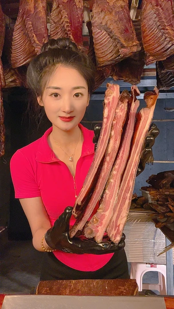 【2.5斤带皮脆骨腊肉】直播间同等品质【按重量发有小块添称介意勿拍