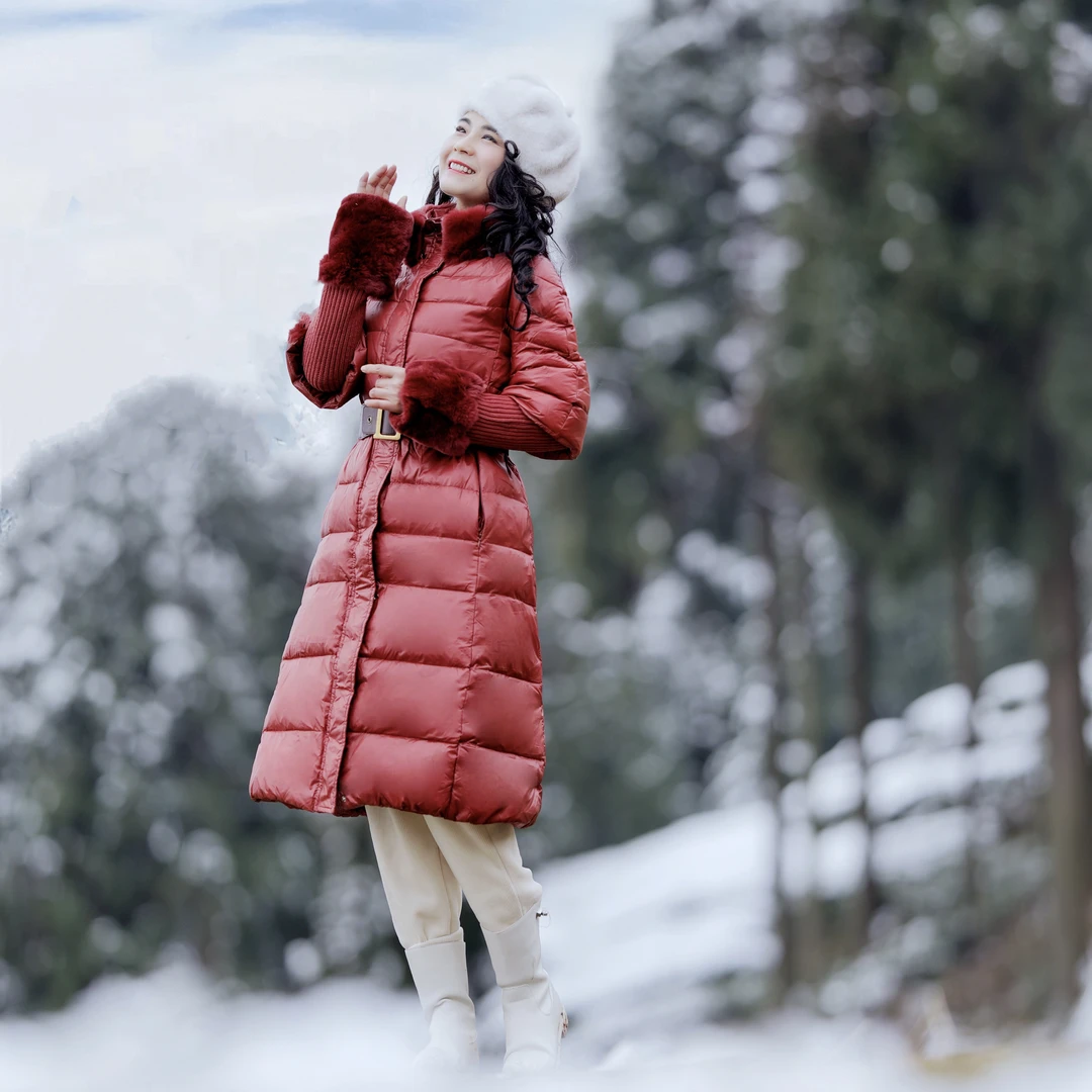 【亏本甩卖】正品轻奢品牌 意大利 羽绒服真毛外套（兔毛领可拆卸）