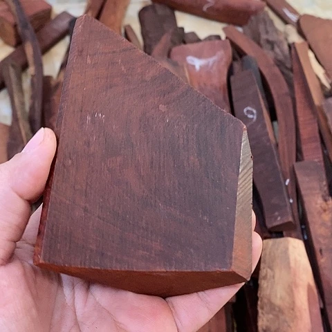 印度小叶紫檀木. 小叶紫檀