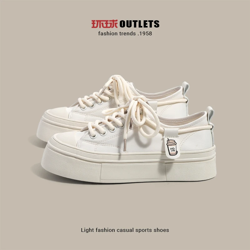 环球超火帆布鞋女2025新款春秋小众原创板鞋百搭休闲厚底小白鞋女