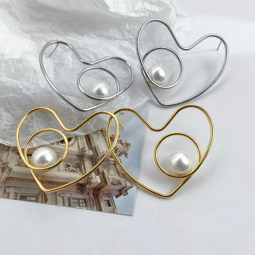 钛钢耳饰 简约优雅轻奢气质时尚百搭爱心型耳环 朱莉娅 （RH505）