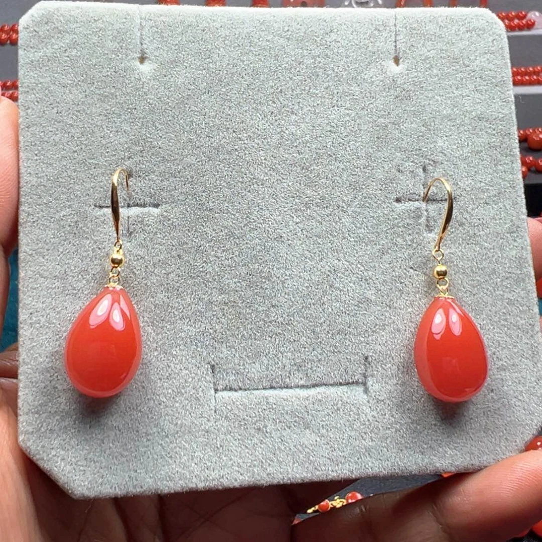 南红玛瑙柿子红耳饰18K金镶嵌