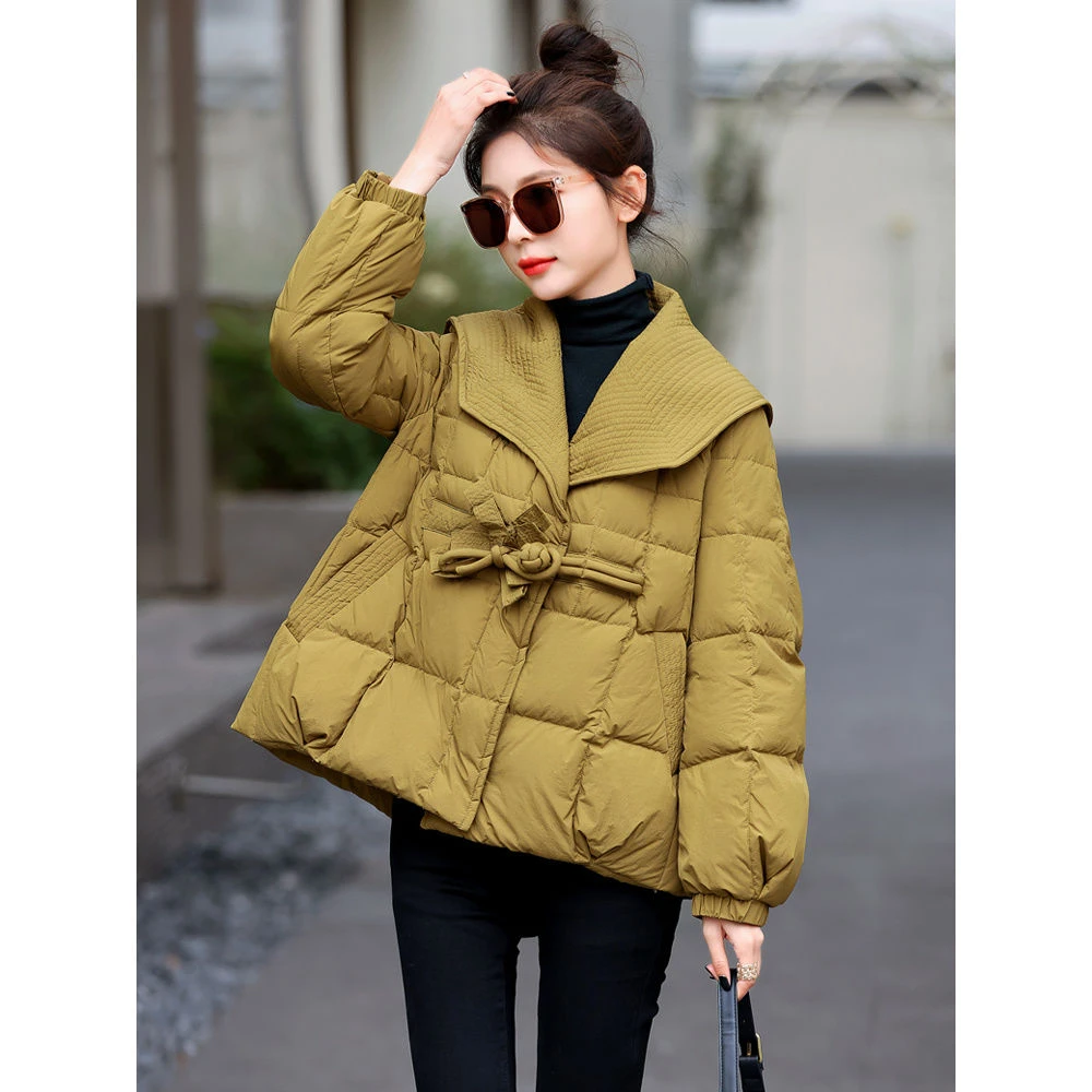 秋冬款大码羽绒服服女短款2023年新款冬季宽松时尚大翻领洋气小个