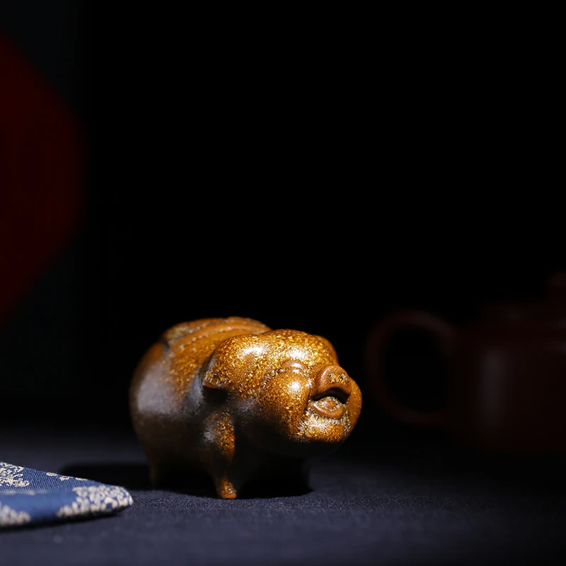 龙泉青瓷茶末釉小金猪茶宠摆件可爱萌宠茶玩手把件功夫茶道茶具