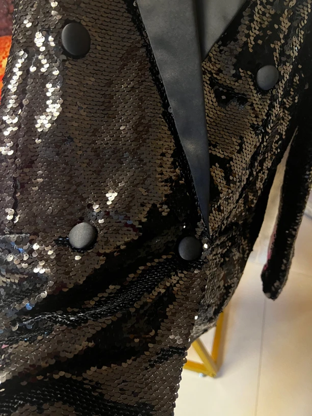 黑色亮片新款中长款西服