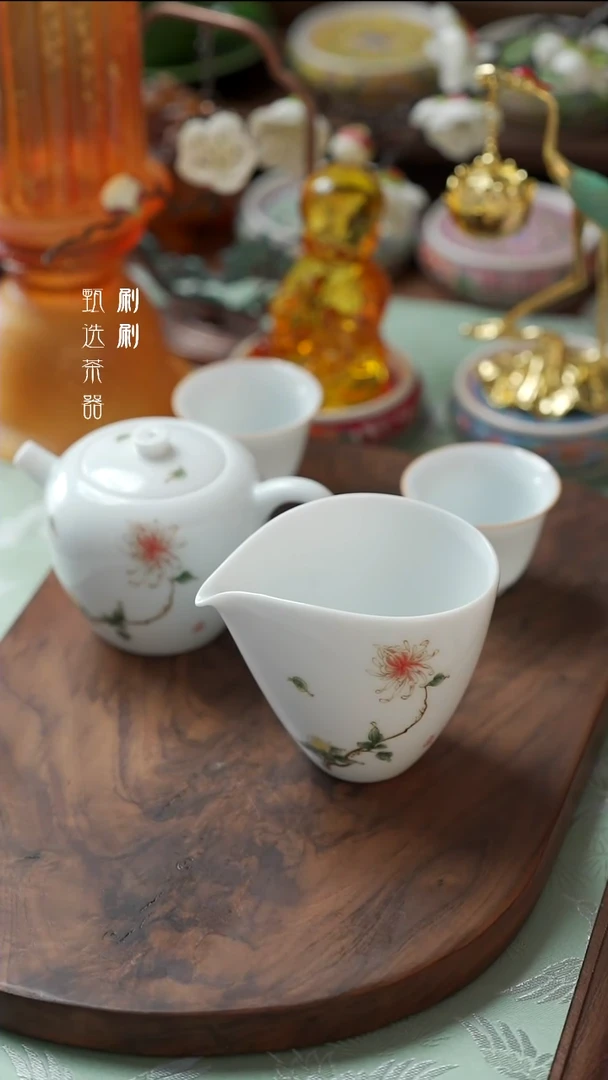 【闪购商品】陶瓷其他青白公道杯（菊花）