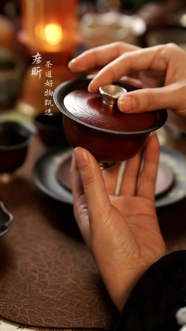 【闪购商品】陶瓷其他不染 故宫红盖碗（欢喜内黑)