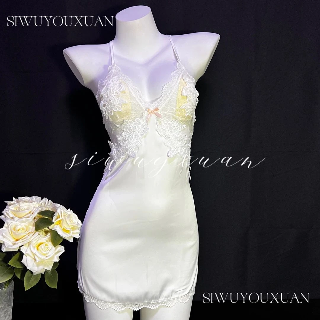 【私物】法式蕾丝轻奢露背吊带睡裙气质白色