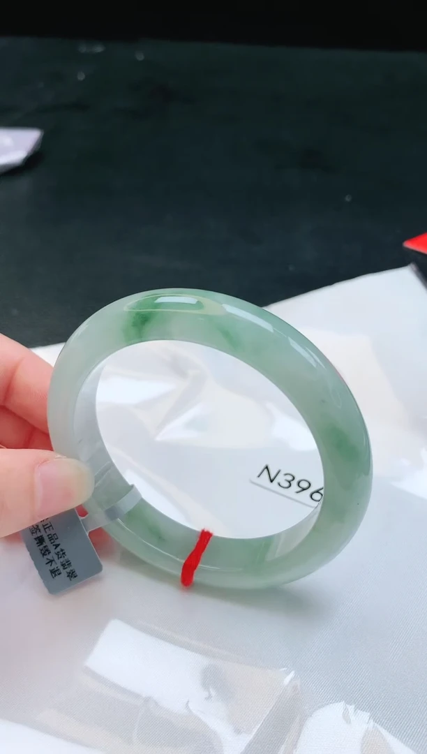【闪购商品】翡翠手镯未镶嵌缅甸天然A货翡翠