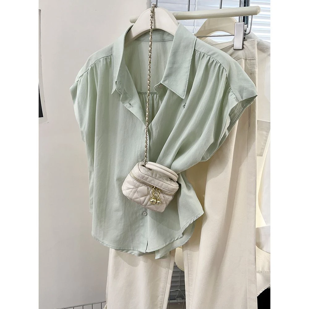 牛油果绿刺绣短袖衬衫女夏季2024新款设计感小众衬衣休闲宽松上衣