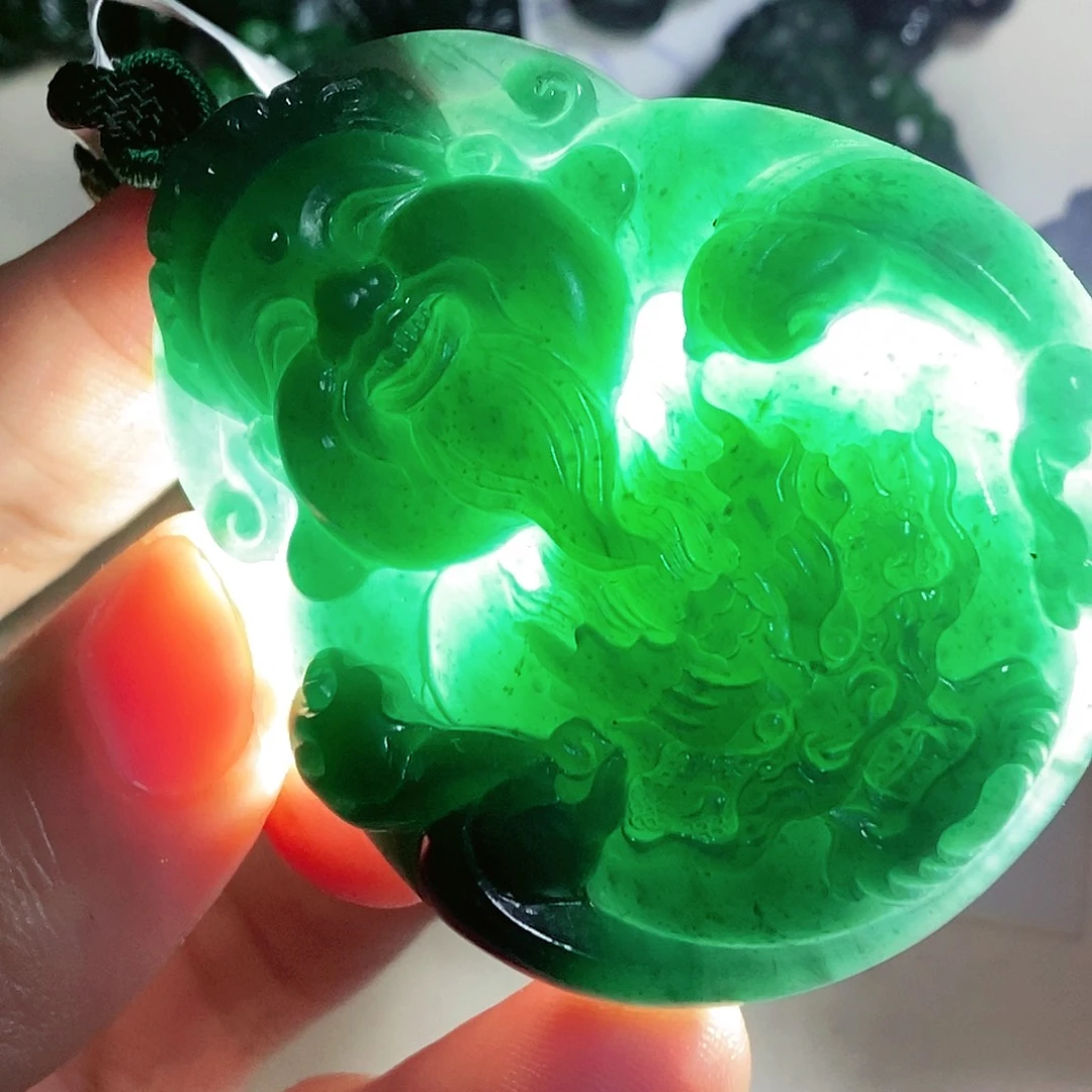 翡翠颈饰未镶嵌退货扣除20元质检费