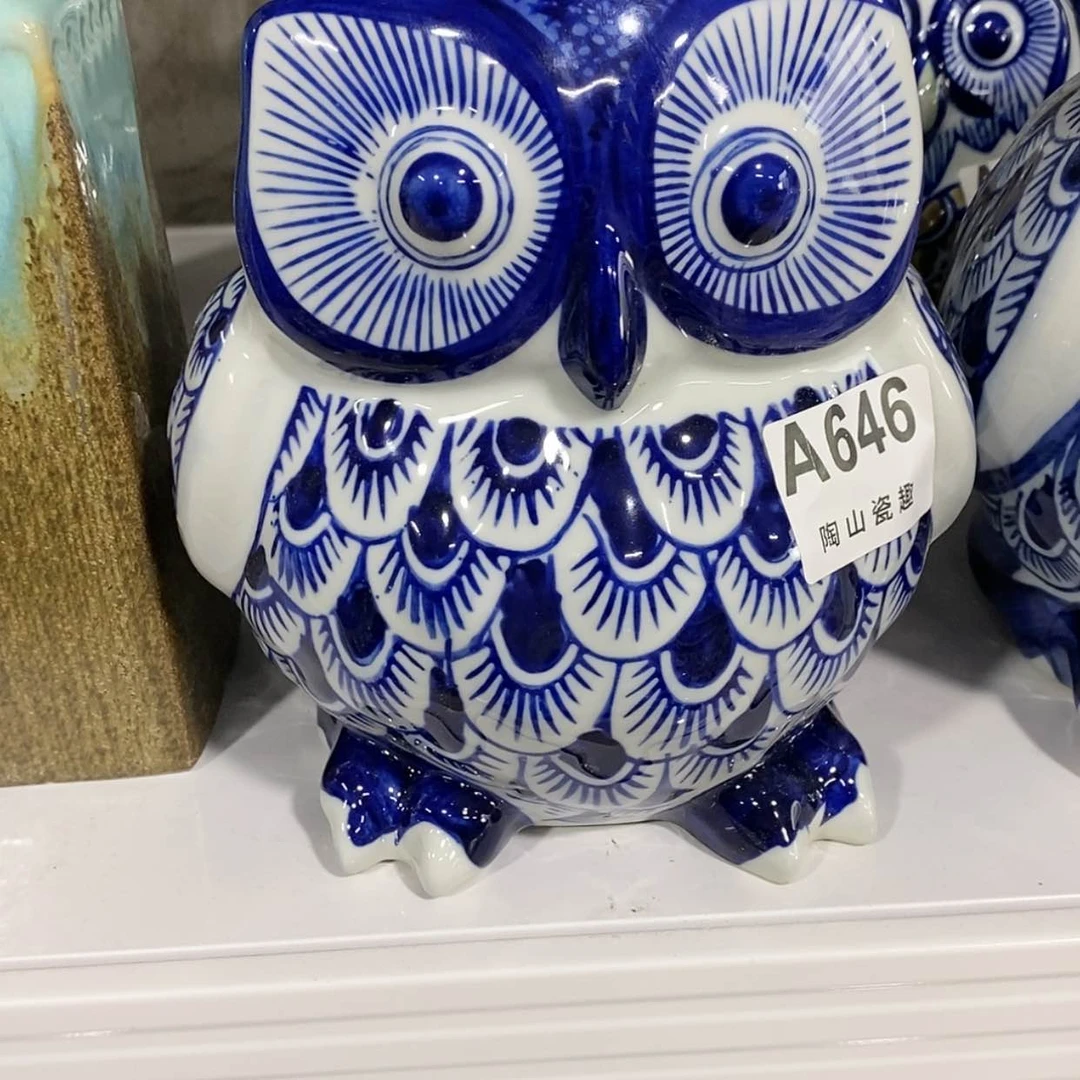 【闪购商品】陶瓷摆件嘟***雯