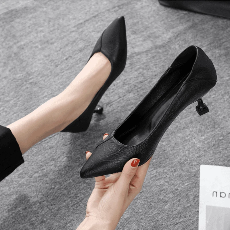 单鞋女黑色两穿2025年新款软皮职业细跟中跟猫跟舒适高跟工作鞋女