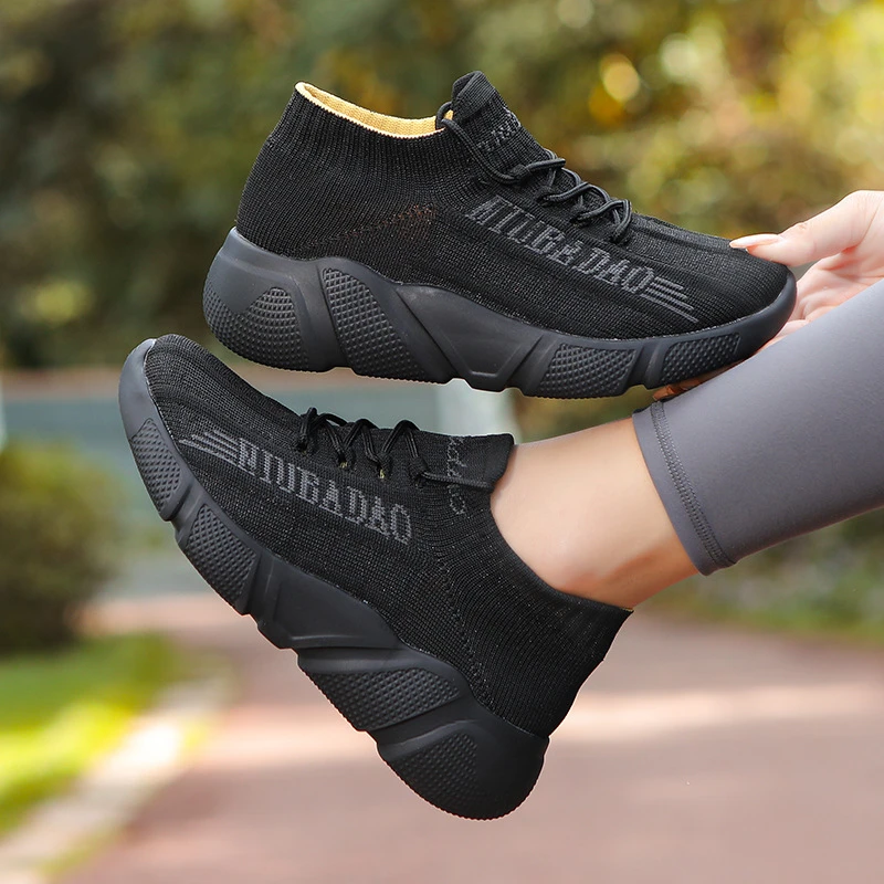 牛霸道新款透气软底运动鞋轻便健身跳舞鞋曳步舞鞋广场舞鞋23101