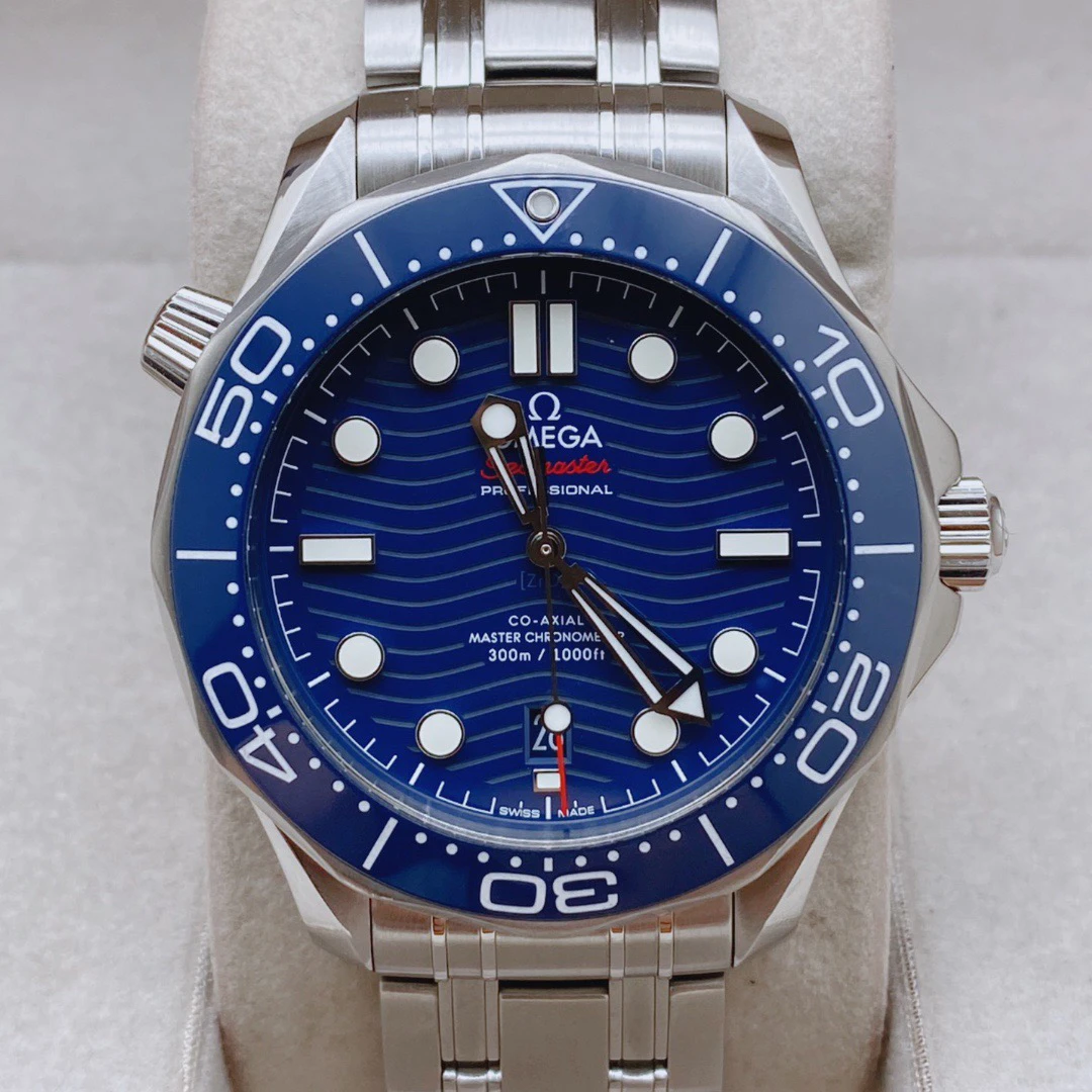 99新 Omega/欧米茄 海马300 40mm 自动机械 精钢 折叠扣