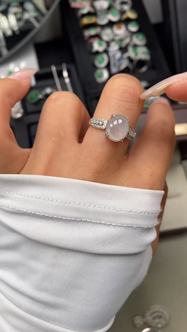 【闪购商品】翡翠戒指银S925镶嵌5102