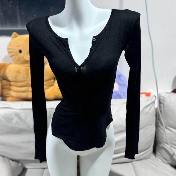 【心动姐姐】紧身包透滴长袖T恤