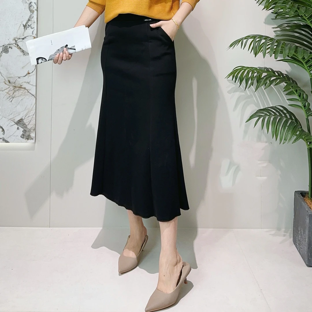 小施家气质显高鱼尾裙摆半身裙8031