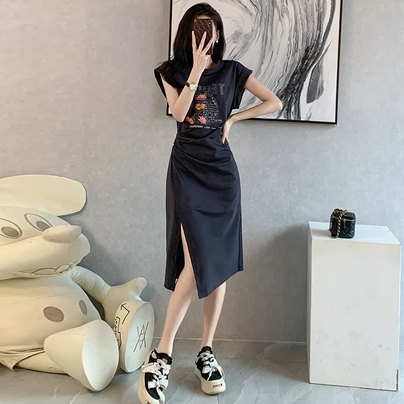 纳凡夏季超显瘦连衣裙盐系穿搭开叉气质柔美时尚原创设计深灰裙子