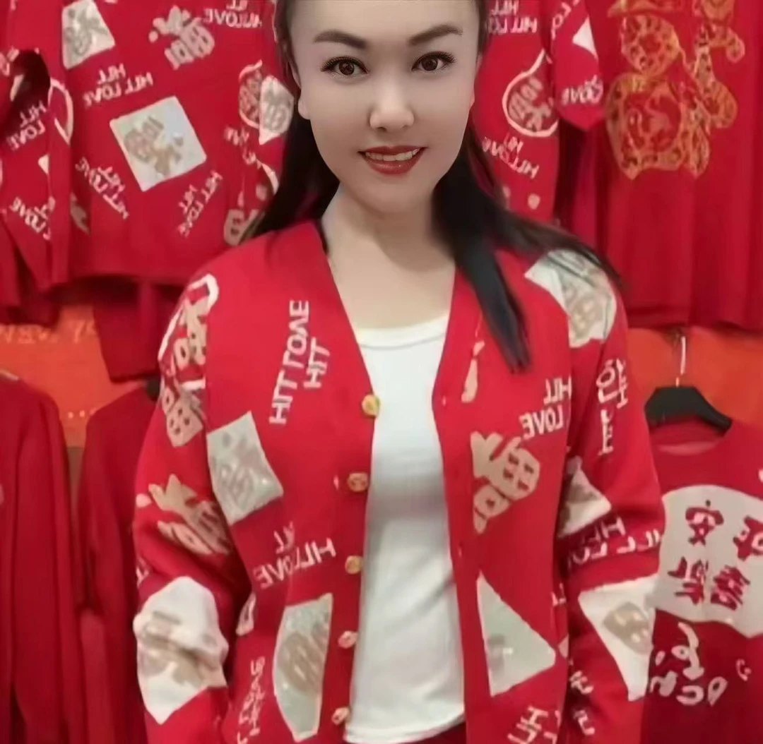 新年款国风红福字压花重工弹力百搭时尚洋气针织衫