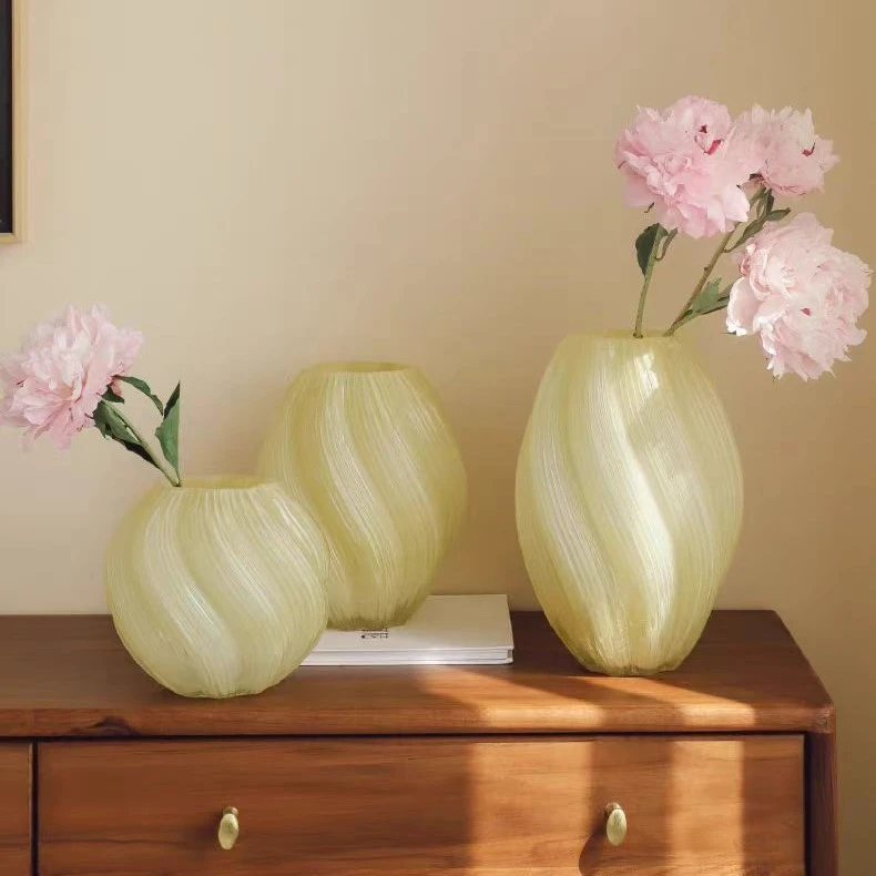 法式花瓶不规则扭曲玻璃花器奶黄色客厅餐桌装饰品摆件水培水养