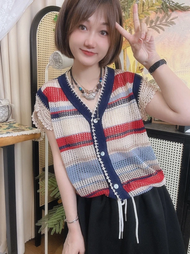 【彩虹泡泡】婷婷同款推荐 镂空开衫上衣介意瑕疵慎拍