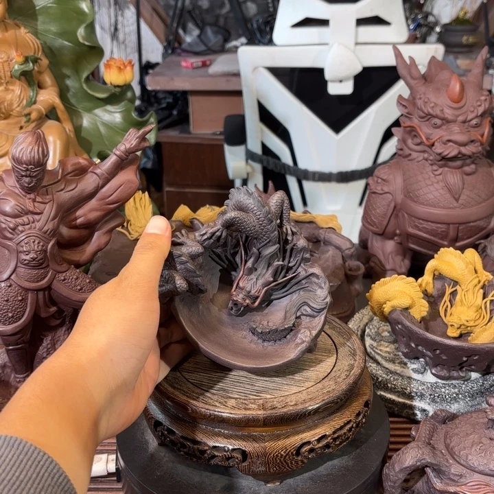 紫砂茶壶T****.紫砂壶收藏鉴赏辞典作者