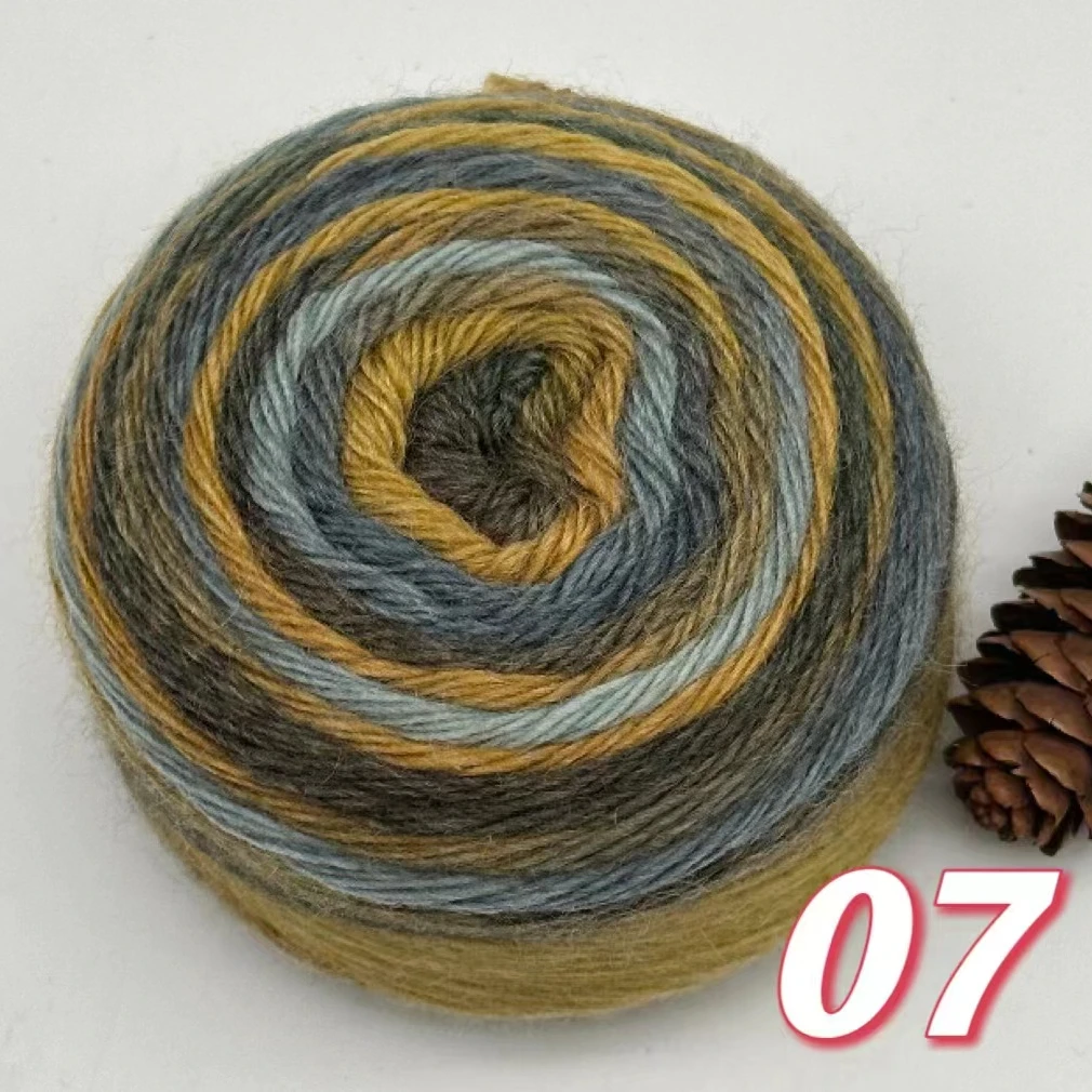 彩虹羊毛线段染纯毛彩虹蛋糕线手编披肩围巾毛衣时尚亲肤中粗