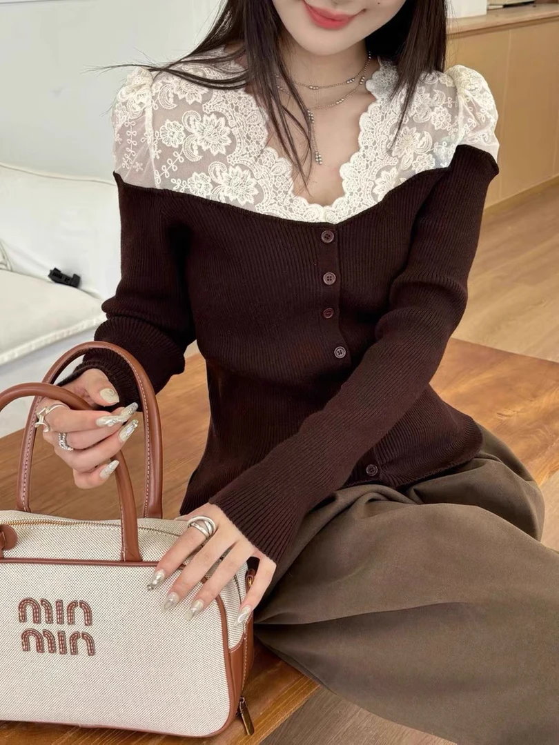 卡莎 南油欧货2024重工蕾丝钩花法式V领显瘦打底单穿坑条针织毛衣