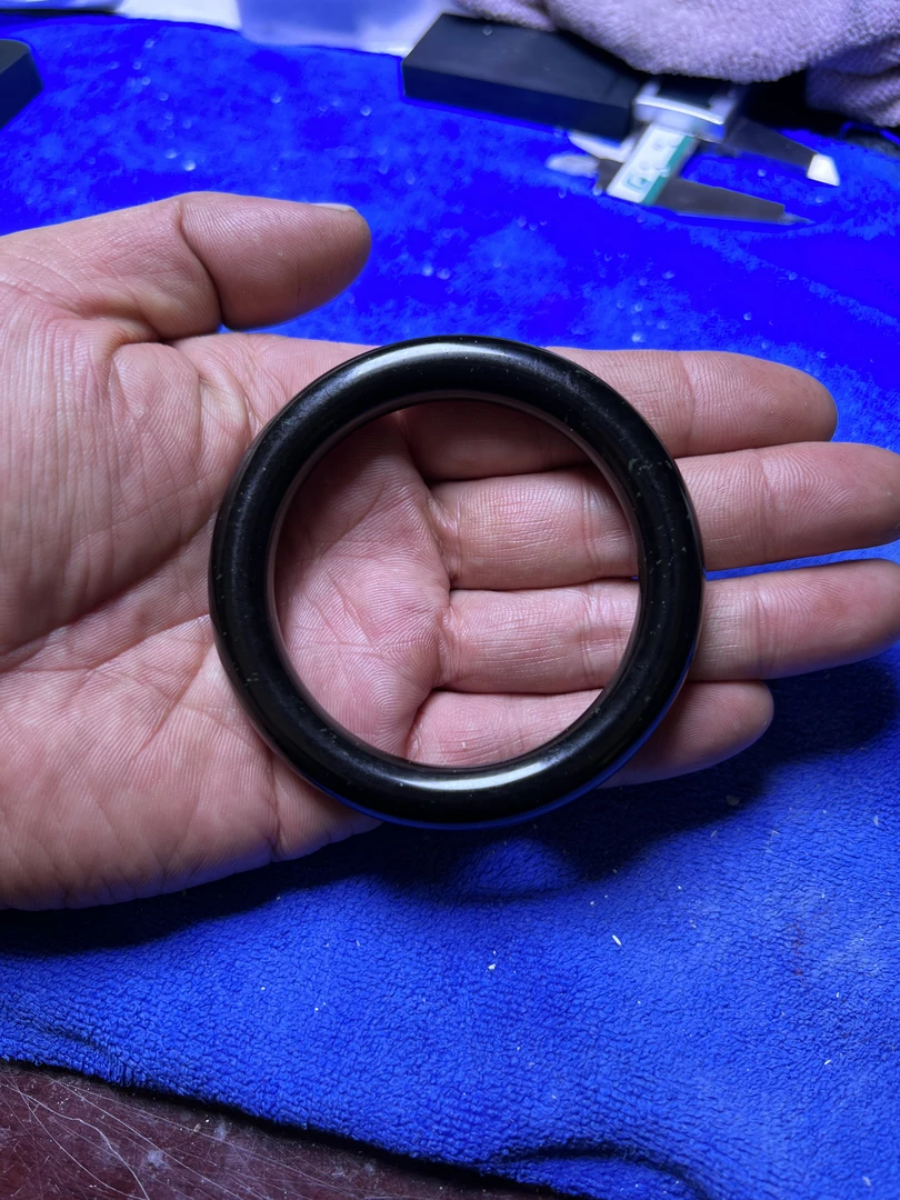 和田玉黑青玉玉镯