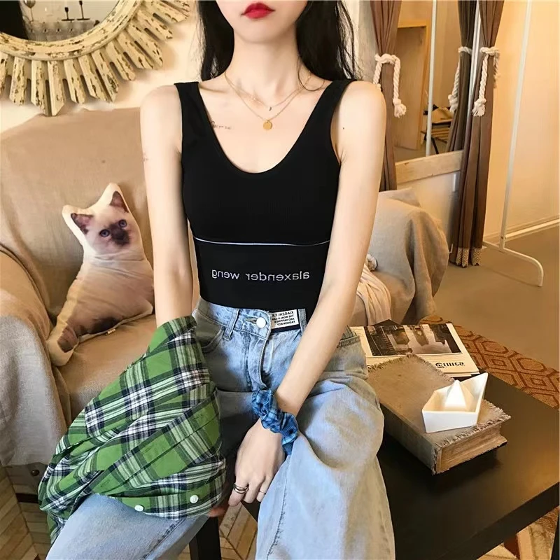 新款休闲版少女字母运动瑜伽亲肤大U型女背心吊带四季款（带胸垫）