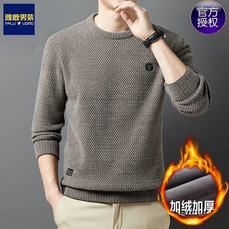 雅鹿男装冬季男士保暖圆领加绒休闲绣标时尚一体绒套头毛衣打底衫