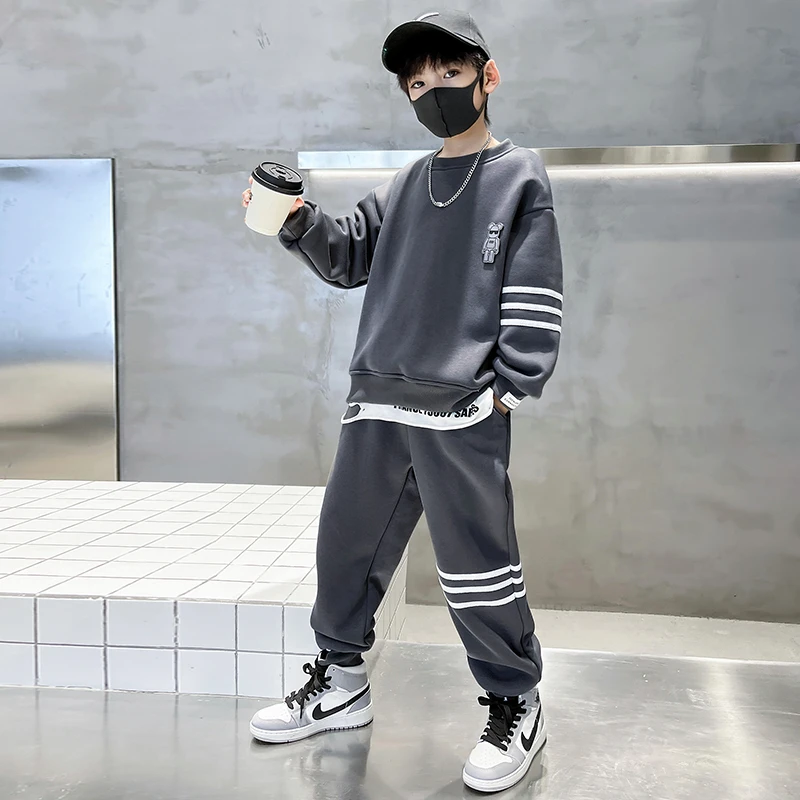 男童春装套装2024新款儿童春季卫衣运动服春秋款中大童潮帅气时髦