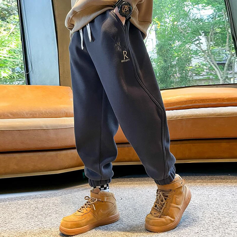 男童运动裤子春秋款痞帅卫裤2023新款秋季中大儿童秋装男孩休闲潮