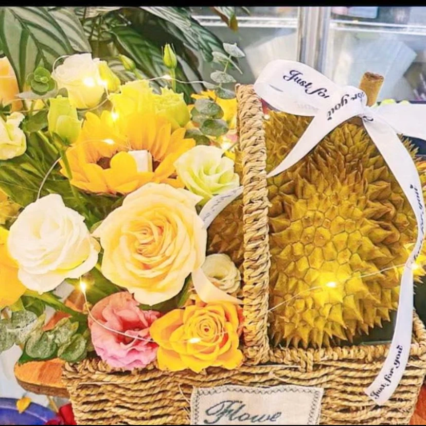 榴莲手提榴莲花送灯