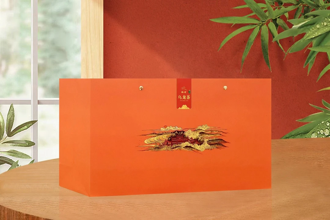 极边 乌龙茶 一级 320克滋味鲜爽甘醇，花香馥郁，回甘持久