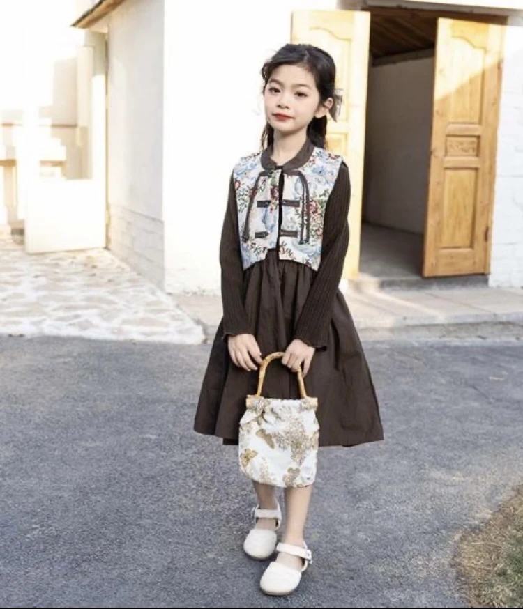文艺流苏马甲裙春秋女童长袖洋气复古长款秋季绣花裙子小众国风
