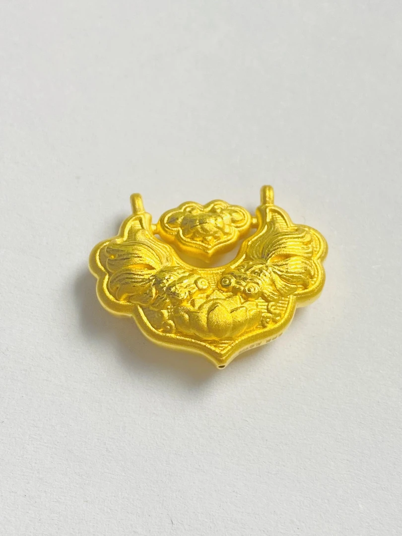 足金999 莲花双鱼锦鲤锁  2.15