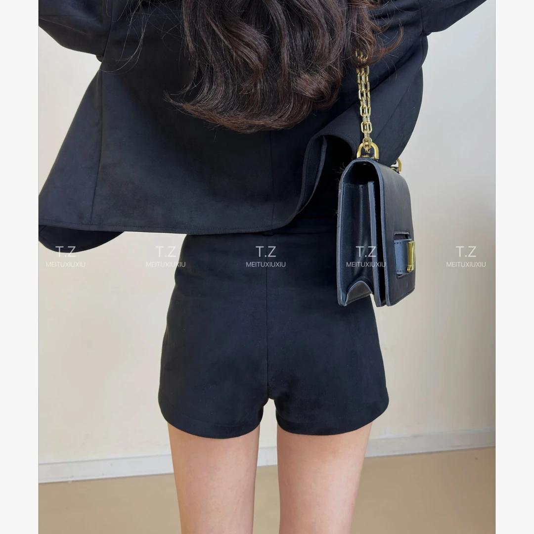 【婷子定制】~150小个子秋款百搭鹿皮绒超短腿精裤热裤B828