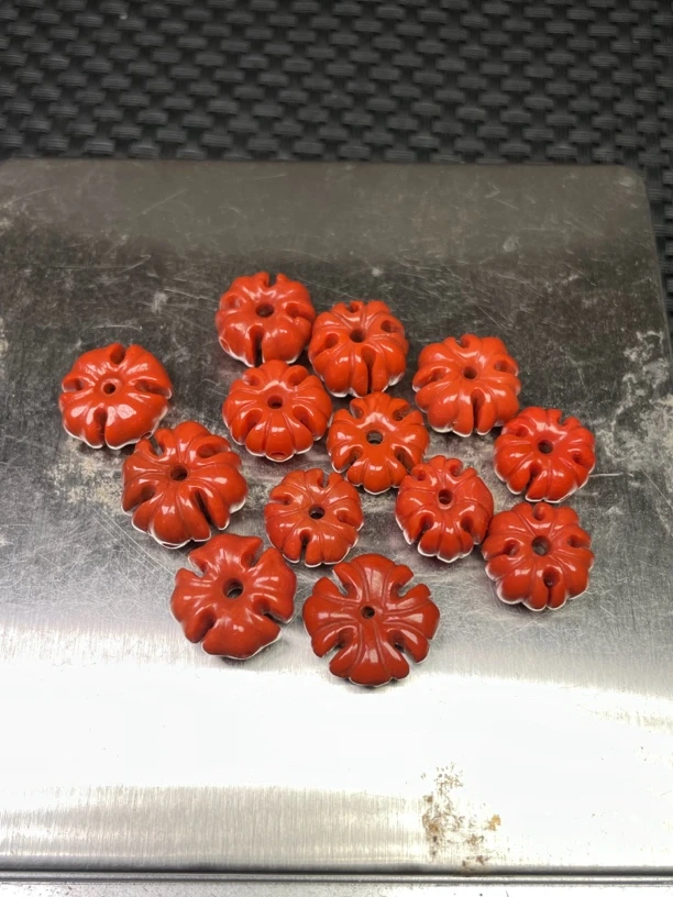 瓦西料南红克罗心配饰（随机发）