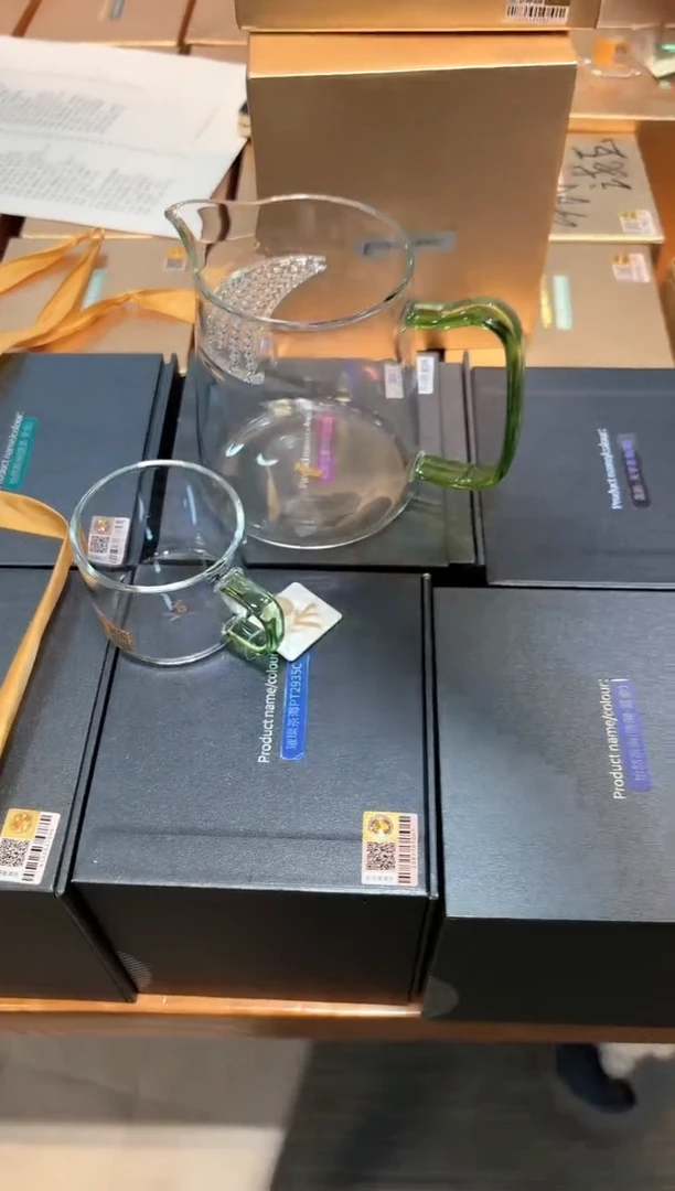 【闪购商品】风谜新月煮茶器湖绿色+禾器清禾杯湖绿色