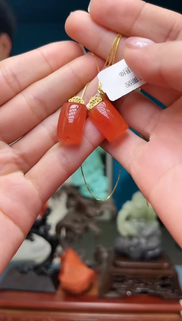 【闪购商品】南红玛瑙颈饰银S925镶嵌方糖多样性发拍一发一