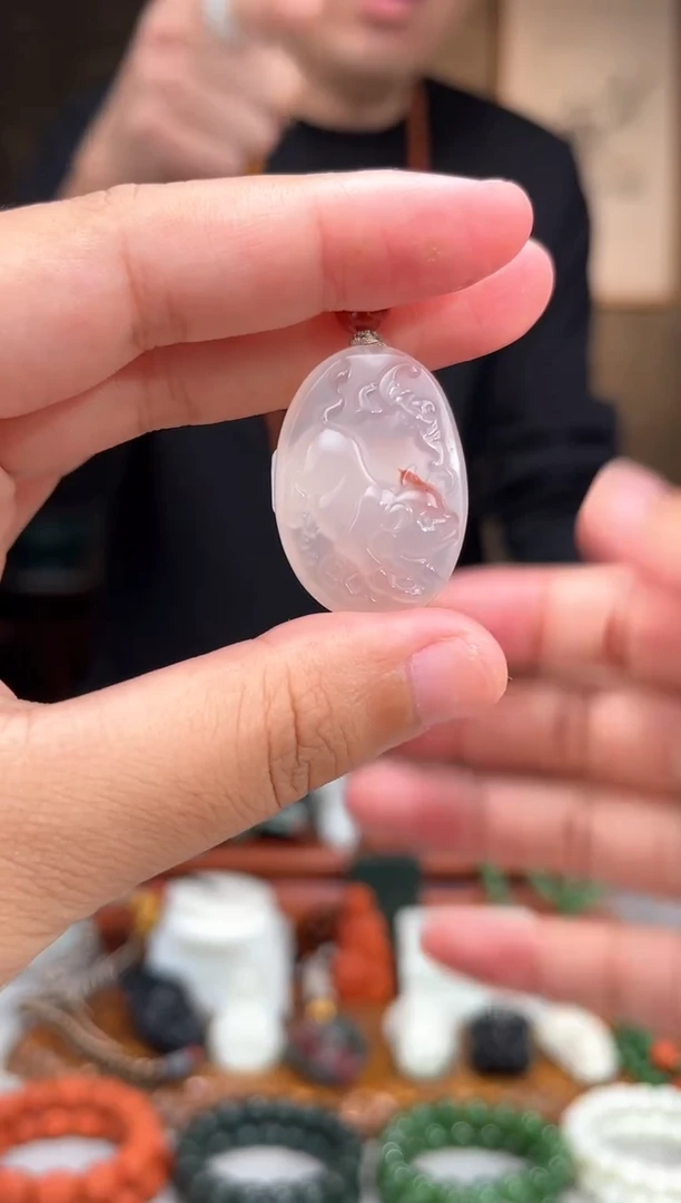 【闪购商品】玛瑙/玉髓颈饰未镶嵌吊坠
