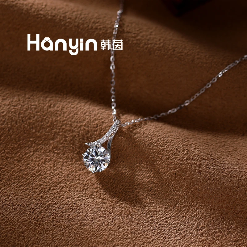 坠链均925银莫桑石 1克拉莫桑钻时尚轻奢小众纯银人字莫桑项链