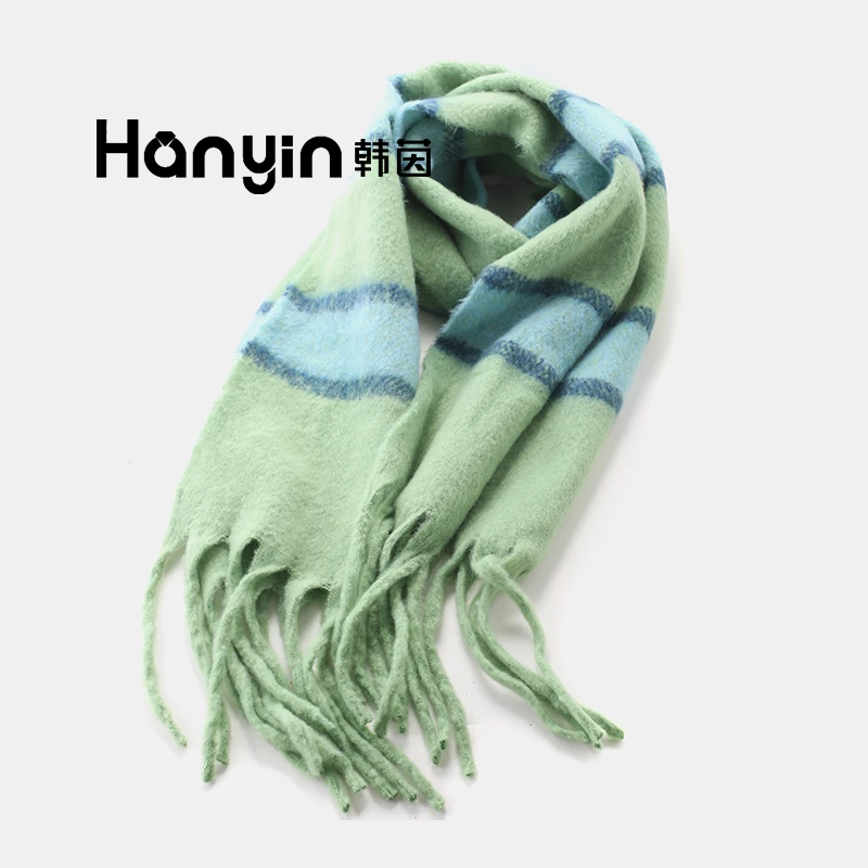 巨显肤白草绿色新品时尚气质百搭显白围巾围脖