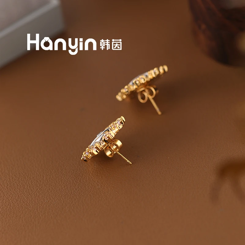 铜合金合成锆石耳饰 925银针气质光面五角星土星圆牌耳钉AAA